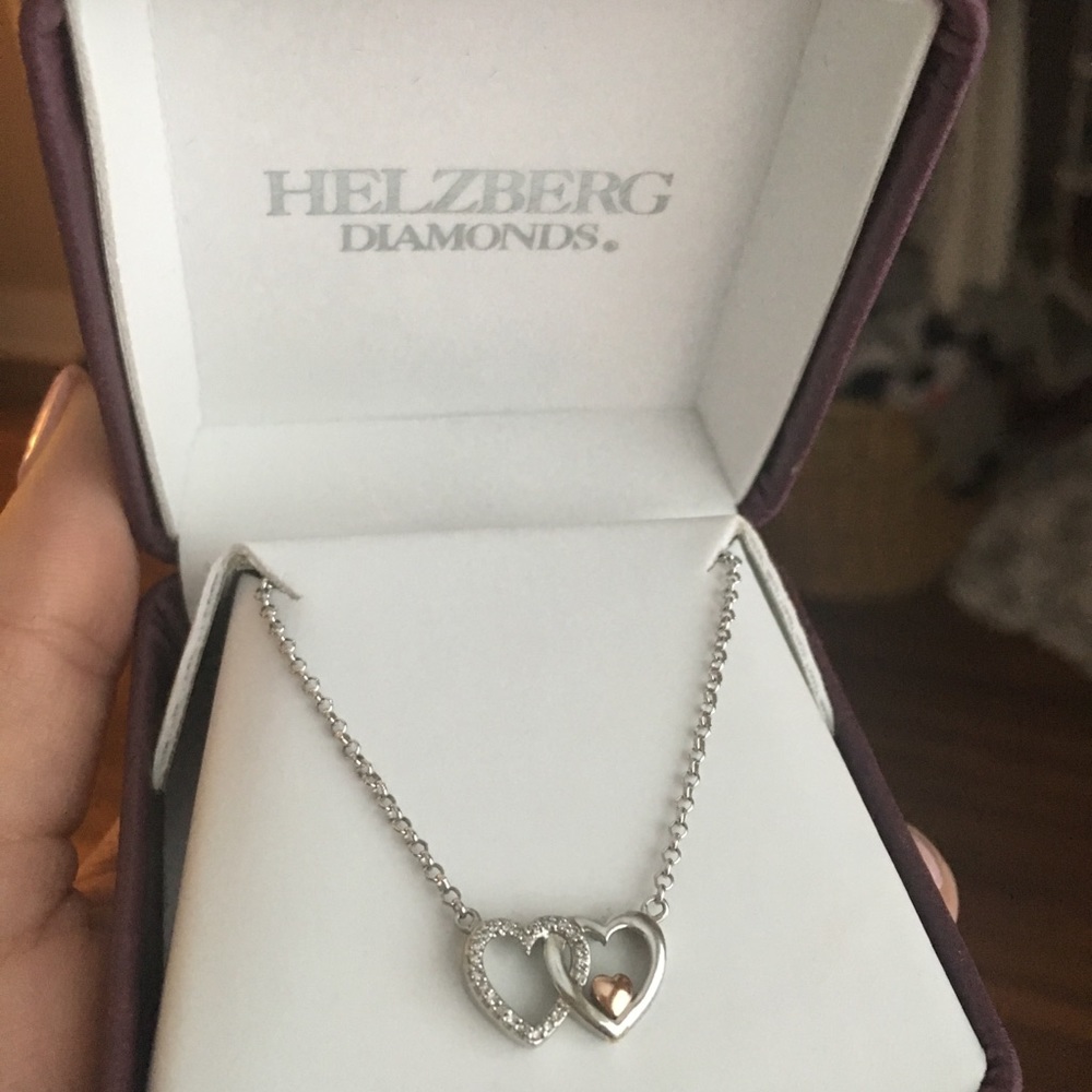 HELZBERG DIAMONDS • I am loved necklace